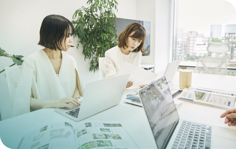 社内の打ち合わせの様子